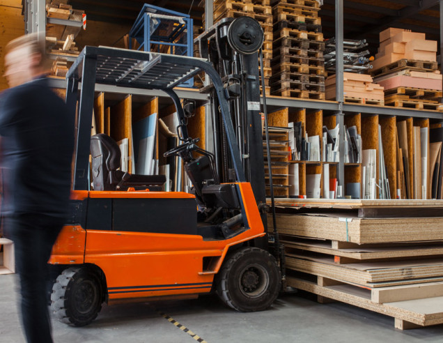 Corso di formazione per lavoratori addetti alla conduzione di carrelli elevatori semoventi -  carrelli industriali semoventi